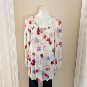 Lucky Brand white with blue and red floral print boho top size 1X